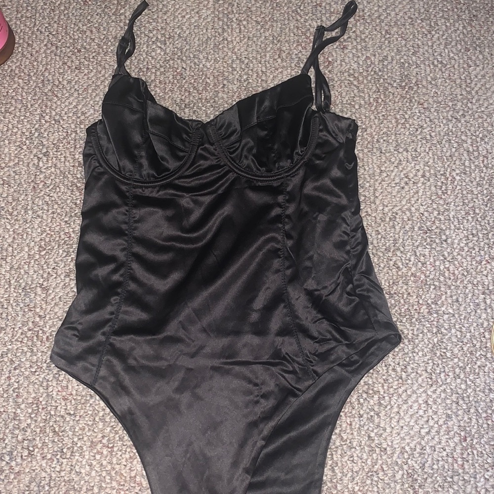 fashion nova bodysuit